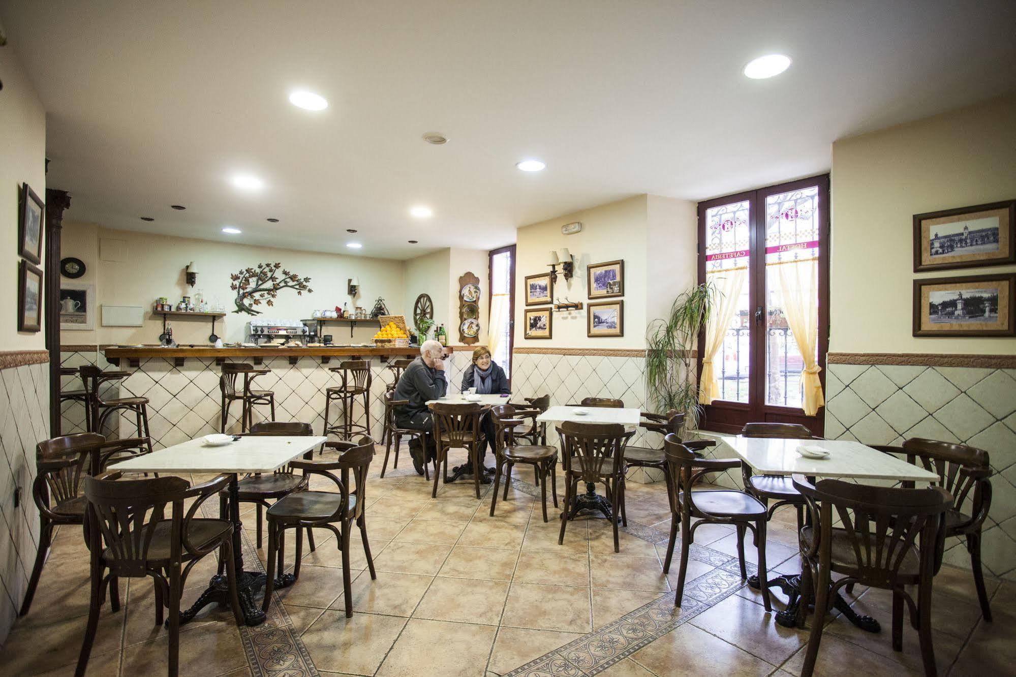 Hostal Castilla アランフエス エクステリア 写真