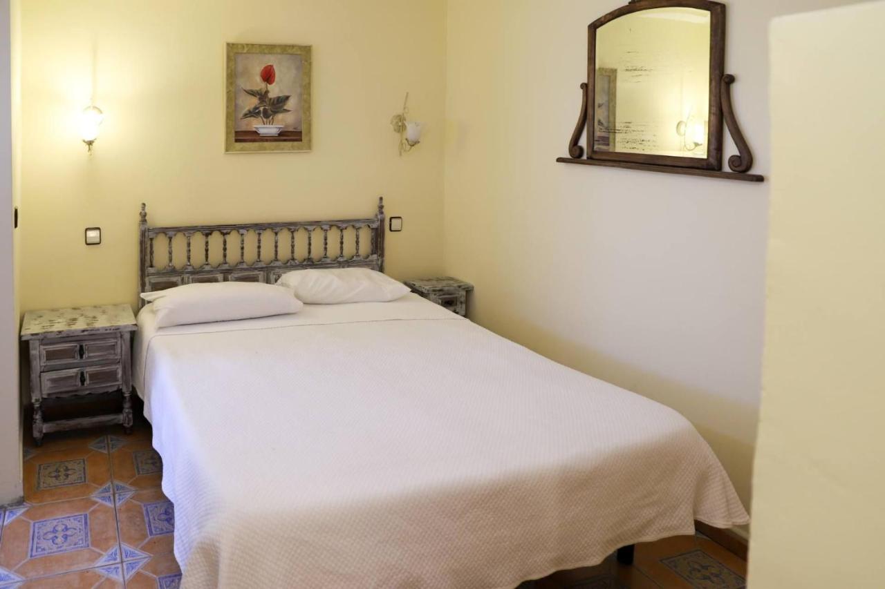 Hostal Castilla アランフエス エクステリア 写真